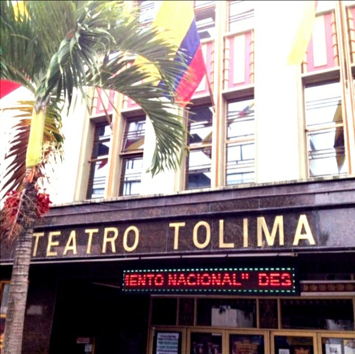 Teatro Tolima abrió sus puertas a las tertulias en vivo. 6