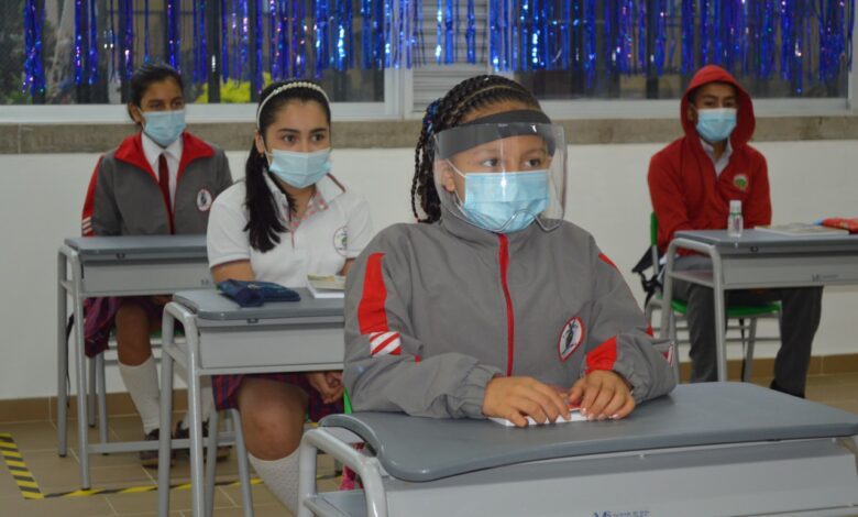 Hoy 19 de julio inician clases presenciales en el Municipio de Ibagué. 1 Hoy 19 de julio inician clases presenciales en el Municipio de Ibagué. 1