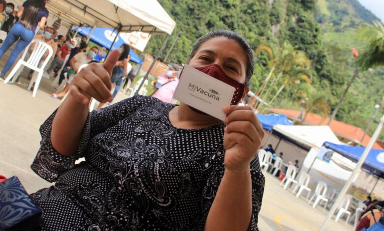 Ibagué inicia jornada de vacunación a personas mayores de 30 años. 5 Ibagué inicia jornada de vacunación a personas mayores de 30 años. 5