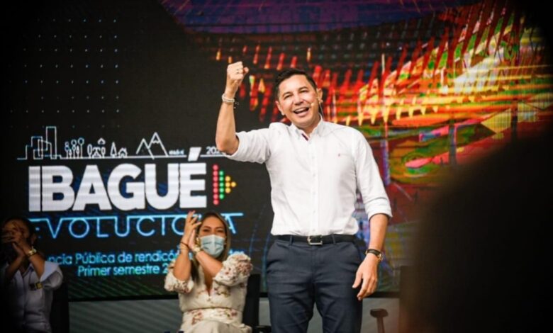 Alcalde Andrés Hurtado rindió cuentas a los ibaguereños. 3 Alcalde Andrés Hurtado rindió cuentas a los ibaguereños. 3
