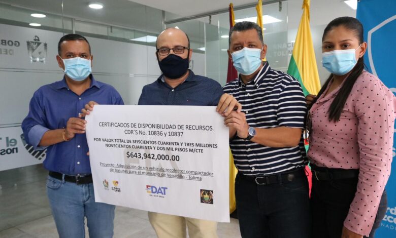 EDAT entregó recursos para vehículo compactador de residuos Sólidos para Venadillo Tolima. 1 EDAT entregó recursos para vehículo compactador de residuos Sólidos para Venadillo Tolima. 1