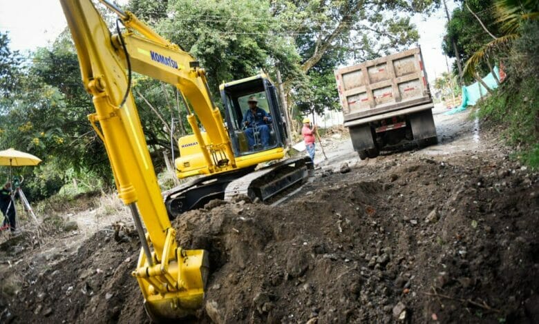 Por construcción de la calle 103 en Ibagué , se modificará ruta de transporte público . 2 Por construcción de la calle 103 en Ibagué , se modificará ruta de transporte público . 2