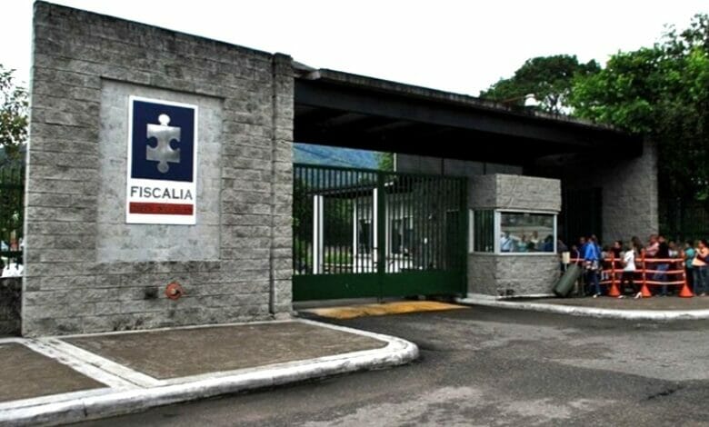 Cárcel para presuntos responsables de hurtar millonaria suma a seis alcaldías del Tolima. 4 Cárcel para presuntos responsables de hurtar millonaria suma a seis alcaldías del Tolima. 4