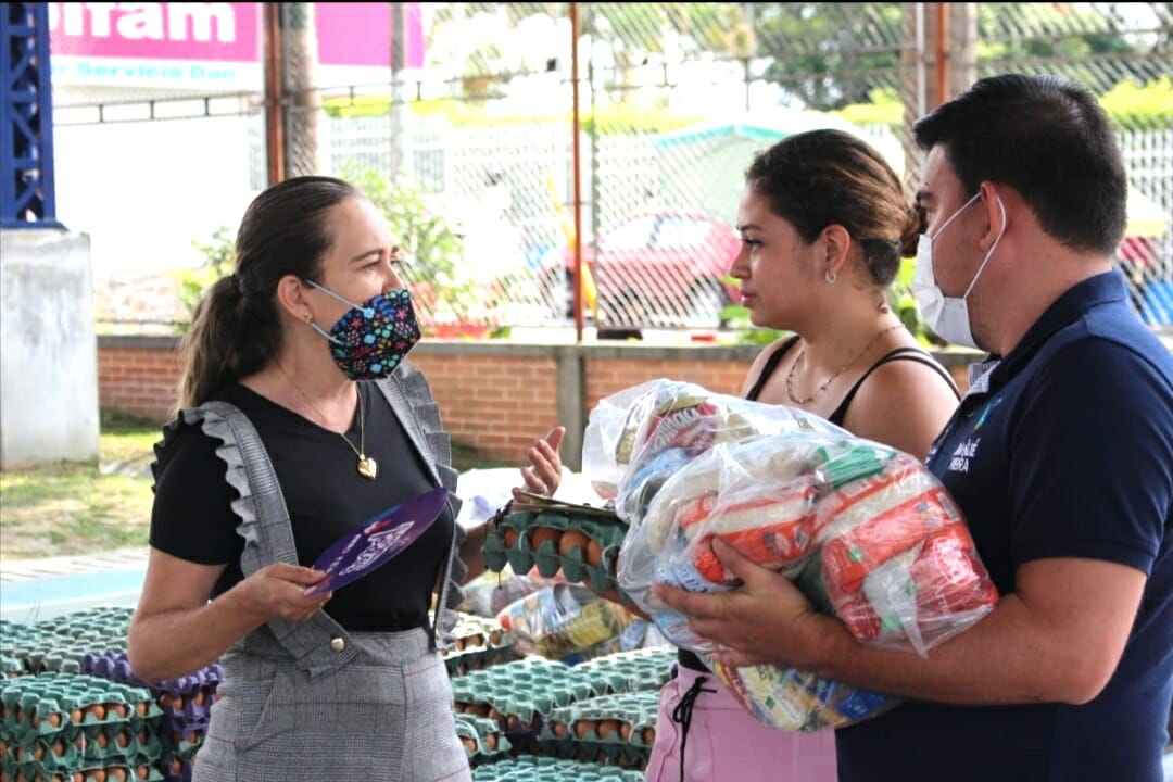 Más de 150 mujeres gestantes y lactantes de Ibagué recibieron kits alimentarios. 1
