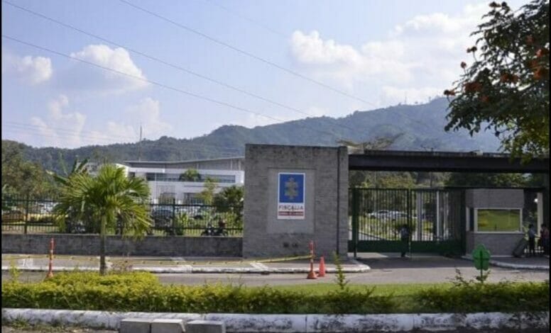 A la cárcel sacerdote por presuntos delitos sexuales en menores de edad en el tolima. 3 A la cárcel sacerdote por presuntos delitos sexuales en menores de edad en el tolima. 3