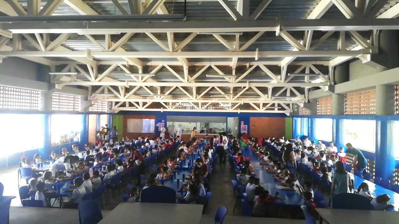 *El lunes 9 de mayo, colegios con jornada única recibirán alimentos calientes del PAE* 1
