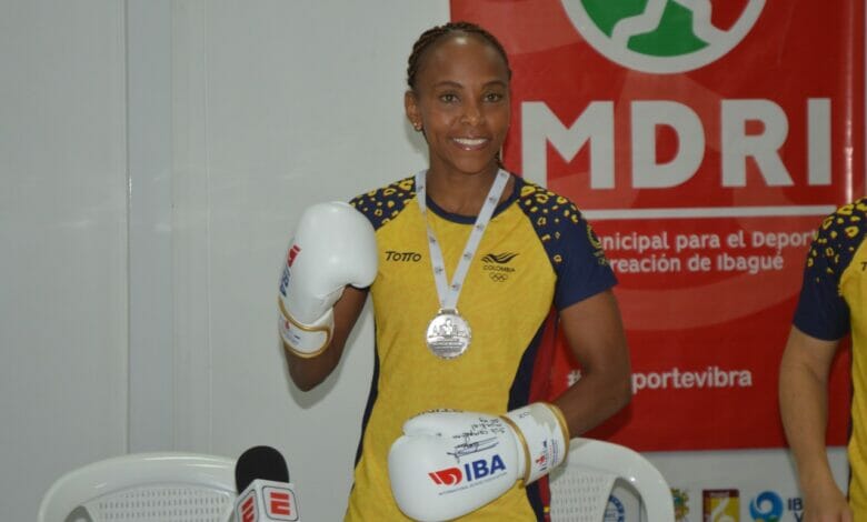 Ingrit Valencia regresó a Ibagué luego de alcanzar el subcampeonato de boxeo en Turquía. 19 Ingrit Valencia regresó a Ibagué luego de alcanzar el subcampeonato de boxeo en Turquía. 19