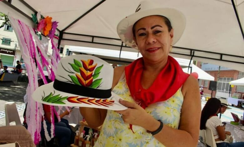 *Comenzó la feria comercial más importante de Ibagué* 9 *Comenzó la feria comercial más importante de Ibagué* 9