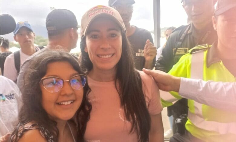 “Aquí se pueden hacer unos Juegos Olímpicos”: Mariana Pajón sobre la Pista BMX de Ibagué. 10 “Aquí se pueden hacer unos Juegos Olímpicos”: Mariana Pajón sobre la Pista BMX de Ibagué. 10