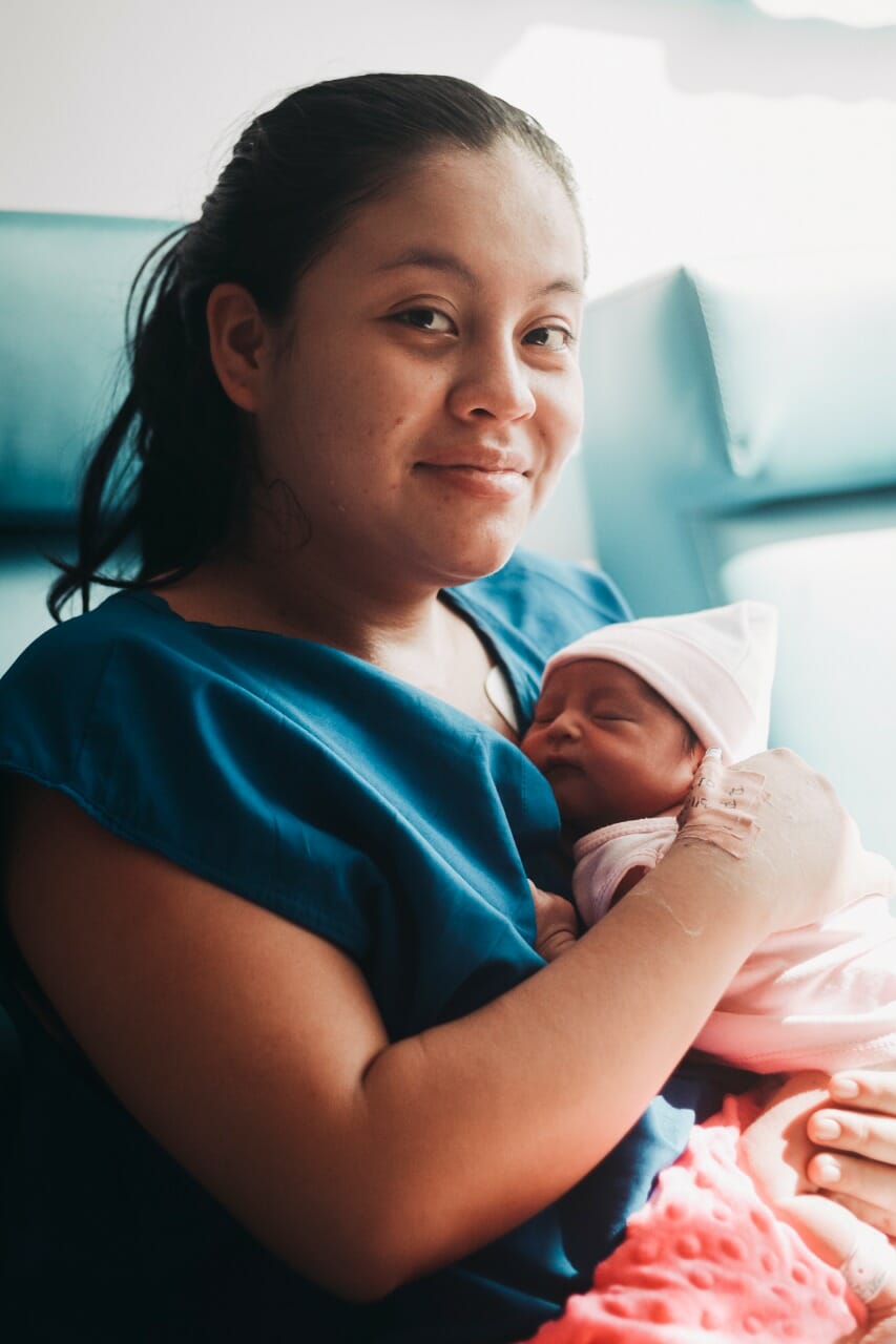 Evelin Mariana, la primera ibaguereña en nacer este 2023 en el Federico Lleras Acosta. 3