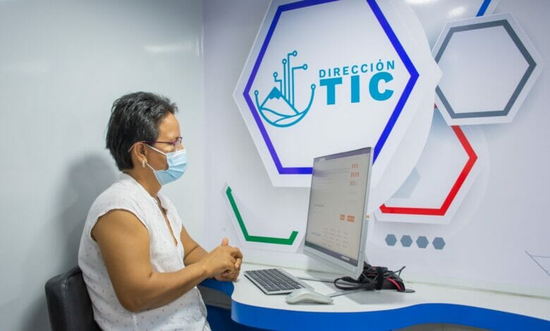 Bus TIC sigue rodando por municipios del Tolima. 6