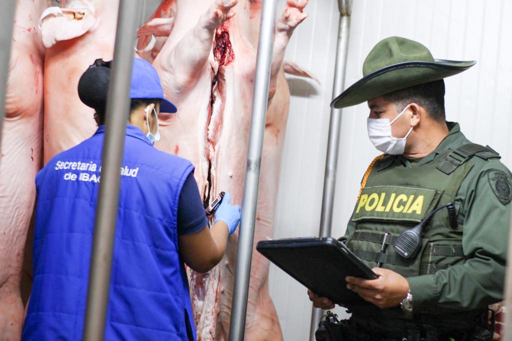 Autoridades incautaron 17 kilos de carne en la Plaza de La 28. 1