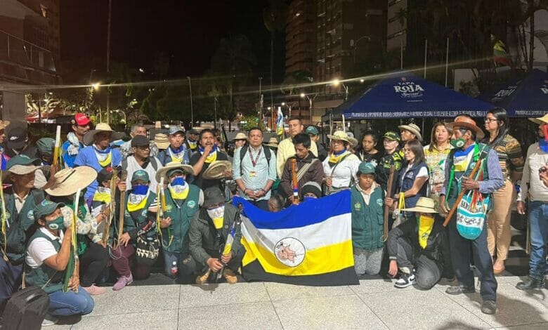 Con éxito concluyó mesa de diálogo entre gobierno departamental y comunidades indígenas. 1 Con éxito concluyó mesa de diálogo entre gobierno departamental y comunidades indígenas. 1