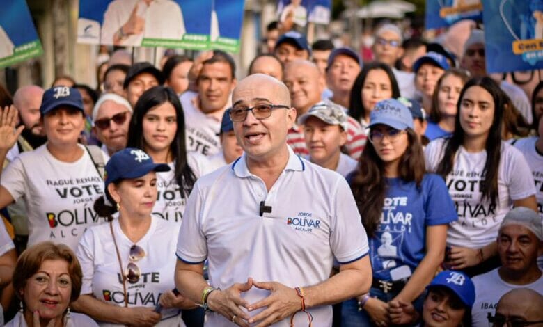 Jorge Bolívar denuncia la infamia y el cinismo como amedrentan con quitarle la alimentación a los niños porque sus mamitas no apoyan a la candidata del alcalde de Ibagué. 15 Jorge Bolívar denuncia la infamia y el cinismo como amedrentan con quitarle la alimentación a los niños porque sus mamitas no apoyan a la candidata del alcalde de Ibagué. 15