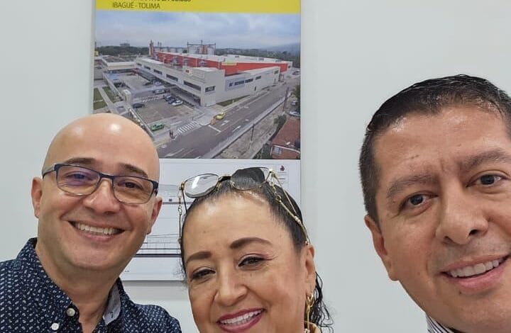 ”Gracias familia Mercacentro: Jorge Bolívar. 12 ”Gracias familia Mercacentro: Jorge Bolívar. 12