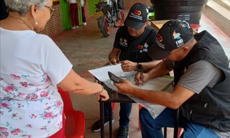 El Gobierno Departamental a través del Grupo Operativo Anticontrabando GOAT, llevó a cabo operativos en los municipios de Anzoátegui y Ataco durante los días 6 y 7 de octubre en compañía de la Policía del Tolima (DETOL), con el objetivo de proteger los impuestos y la salud en el departamento.* 1 El Gobierno Departamental a través del Grupo Operativo Anticontrabando GOAT, llevó a cabo operativos en los municipios de Anzoátegui y Ataco durante los días 6 y 7 de octubre en compañía de la Policía del Tolima (DETOL), con el objetivo de proteger los impuestos y la salud en el departamento.* 1