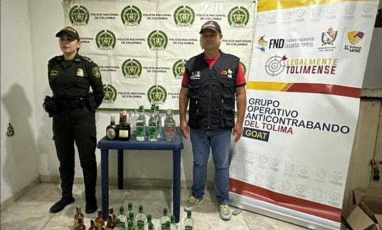Cierre de establecimiento en Saldaña Tolima, por licor adulterado y de contrabando. 1 Cierre de establecimiento en Saldaña Tolima, por licor adulterado y de contrabando. 1