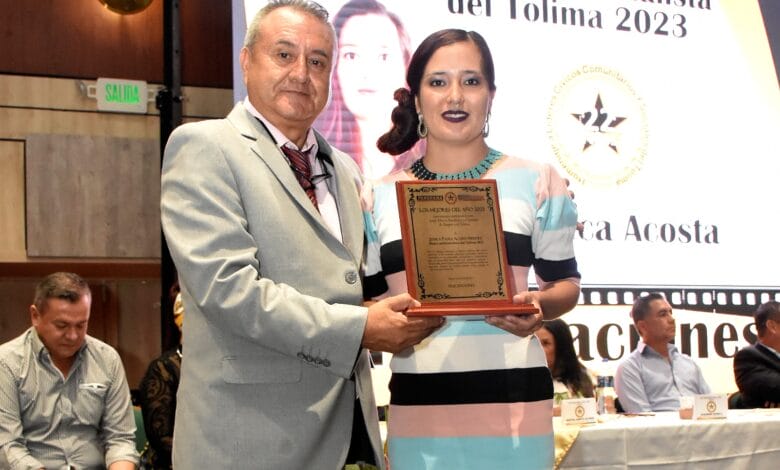 JESSICA PAOLA ACOSTA MÉNDEZ Mejor ambientalista del Tolima 2023. Municipio de Ibagué Tolima. 4 JESSICA PAOLA ACOSTA MÉNDEZ Mejor ambientalista del Tolima 2023. Municipio de Ibagué Tolima. 4