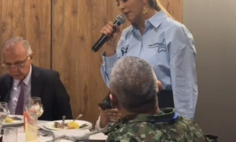 “No dejemos que esa plaga, que esa yerba mala, crezca en nuestro campo fértil”: Lo que le dijo Adriana Matiz al ministro de Defensa. 2 “No dejemos que esa plaga, que esa yerba mala, crezca en nuestro campo fértil”: Lo que le dijo Adriana Matiz al ministro de Defensa. 2