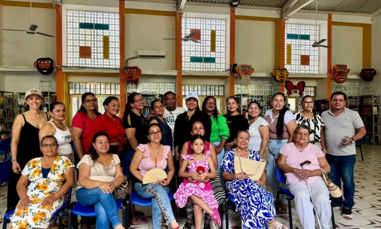 Artesanos del Guamo avanzan en su proceso de certificación con el Sello de Calidad “Hecho a Mano” de ICONTEC* 1 Artesanos del Guamo avanzan en su proceso de certificación con el Sello de Calidad “Hecho a Mano” de ICONTEC* 1