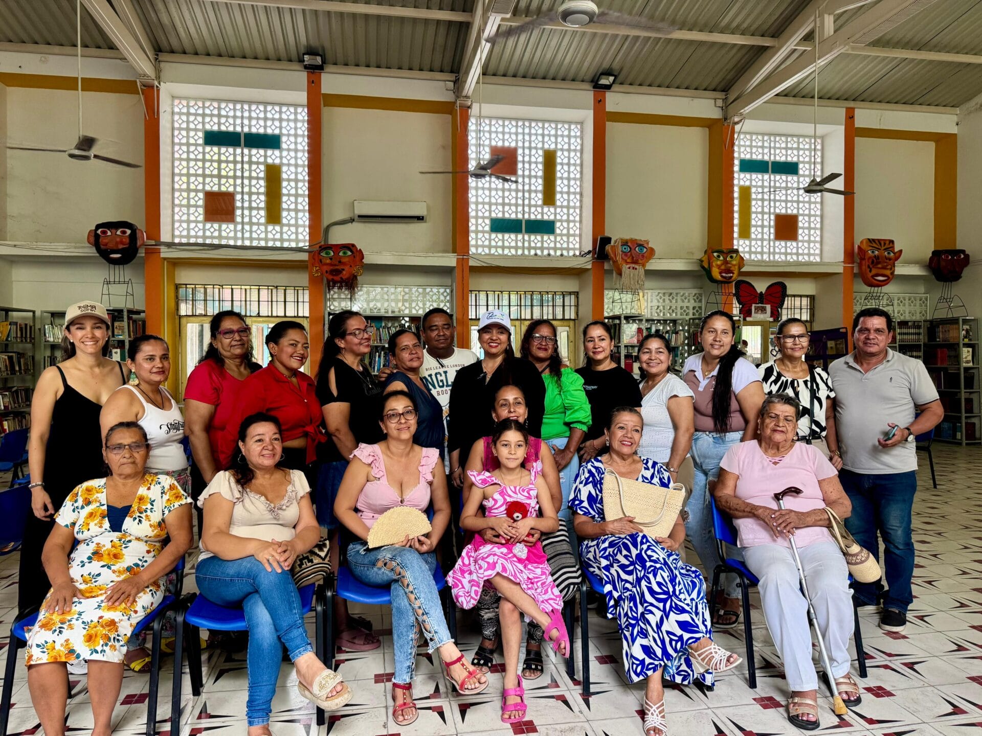 Artesanos del Guamo avanzan en su proceso de certificación con el Sello de Calidad “Hecho a Mano” de ICONTEC* 1 Artesanos del Guamo avanzan en su proceso de certificación con el Sello de Calidad “Hecho a Mano” de ICONTEC* 1