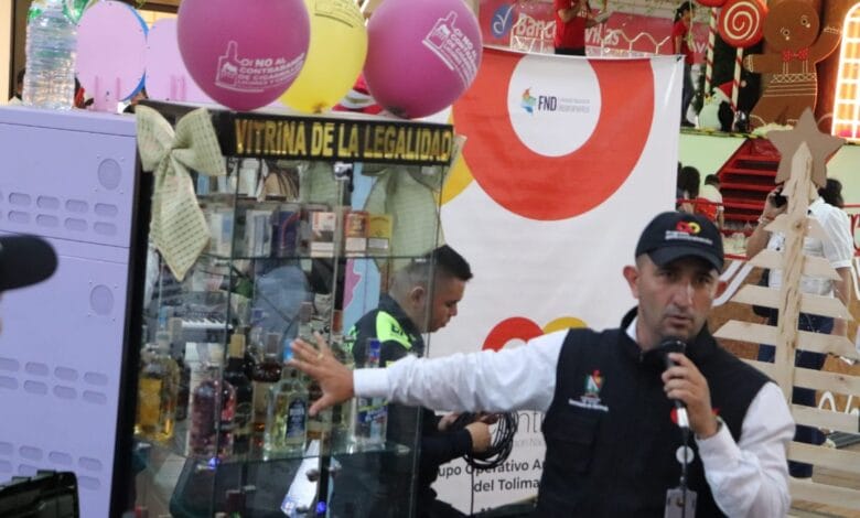 *Exito total en Ibagué con la “Vitrina de la legalidad” del Tolima* 7 *Exito total en Ibagué con la “Vitrina de la legalidad” del Tolima* 7