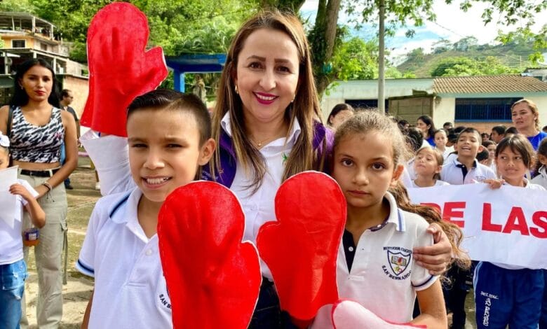 *Alcaldía de Ibagué conmemora el Día de las Manos Rojas con jornada de sensibilización por la niñez* 1
