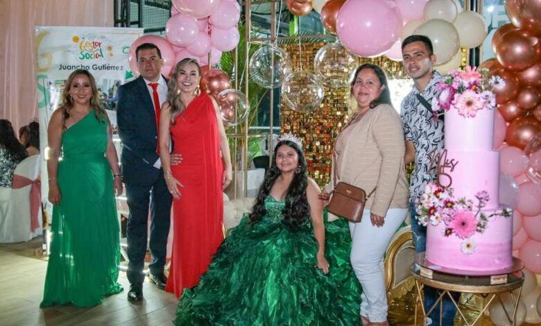 Alcaldía de Ibagué hizo realidad el sueño de 30 quinceañeras en una celebración inolvidable* 8 Alcaldía de Ibagué hizo realidad el sueño de 30 quinceañeras en una celebración inolvidable* 8