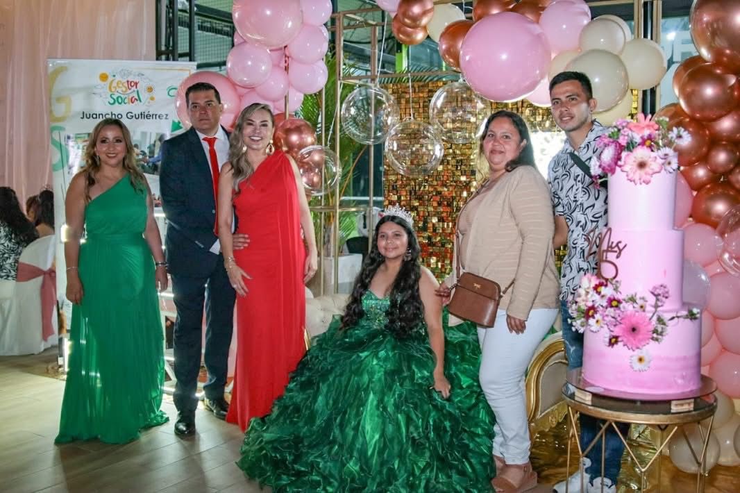 Alcaldía de Ibagué hizo realidad el sueño de 30 quinceañeras en una celebración inolvidable* 1