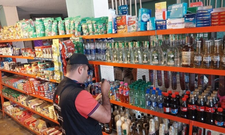 *Cuatro establecimientos cerrados en Chicoral: golpe al contrabando de licor y cigarrillos en el Tolima* _Una nueva ofensiva del Grupo 5