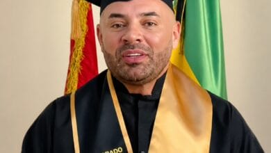 Cristian David Ávila recibió Doctorado Honoris Causa en el Congreso y dedicó la distinción a Ibagué 2