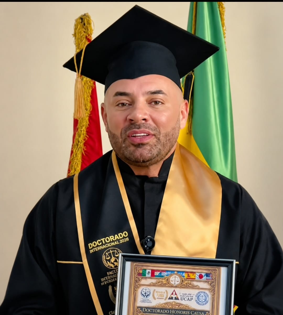 Cristian David Ávila recibió Doctorado Honoris Causa en el Congreso y dedicó la distinción a Ibagué 1 Cristian David Ávila recibió Doctorado Honoris Causa en el Congreso y dedicó la distinción a Ibagué 1